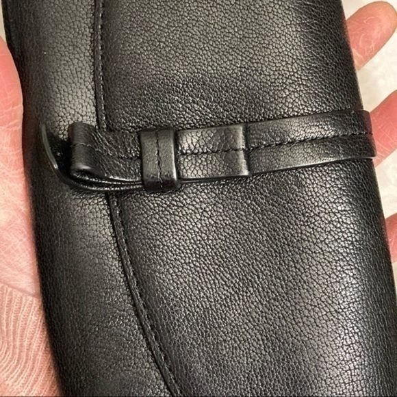 Kate spade black leather clutch wallet